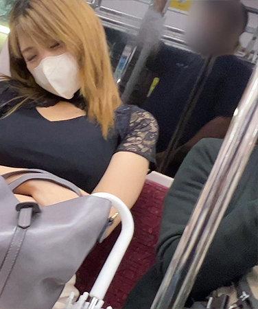 作品SPAY-130封面图片mp4迅雷磁力链接下载地址在线观看
