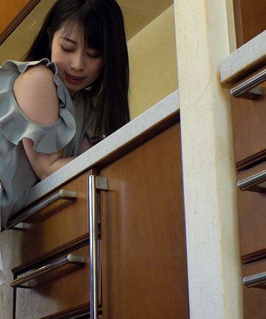 作品SPAY-020封面图片mp4迅雷磁力链接下载地址在线观看
