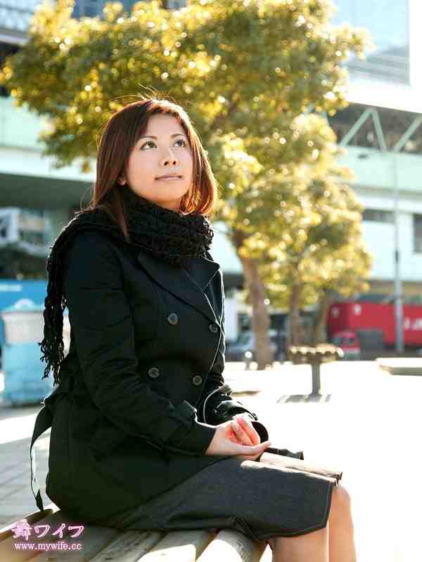 MYWIFE-046 