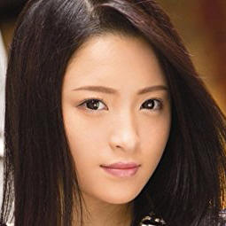 优木卡莉娜優木カリナ